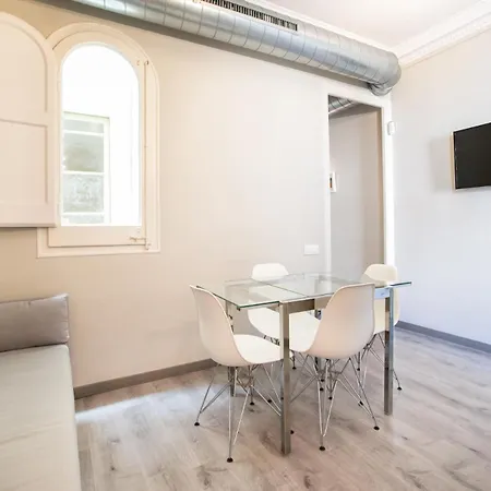 51abpar1111 - In Paralelo Apartment Barcelona